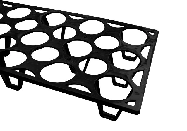 Spacer para Bolí o Slab de 1 metro de largo de plástico rígido con perforaciones redondas para drenaje del sustrato
