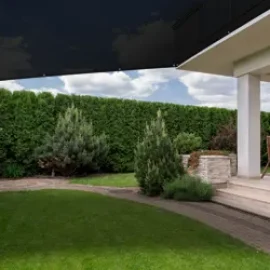 Malla sombra para patio 2×2 m / sombra 70% /  con ojillos