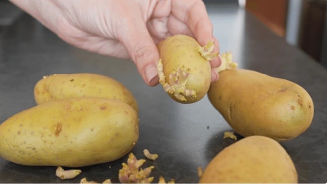 Papas con Brotes