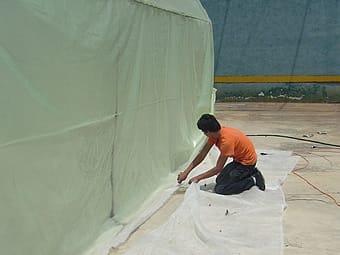 Cortando sobrante de Malla